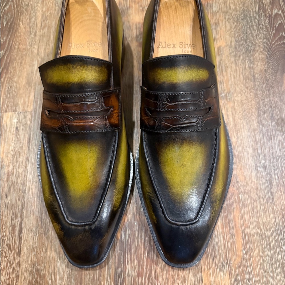 Iconic Green and Brown Leather Loafers